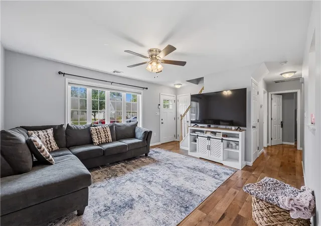 Photo 4 of Sale Pending at 1322 W Rosemont Dr, Bethlehem, PA 18018 | MLS# 782422 | Listing updated on 2026-08-31