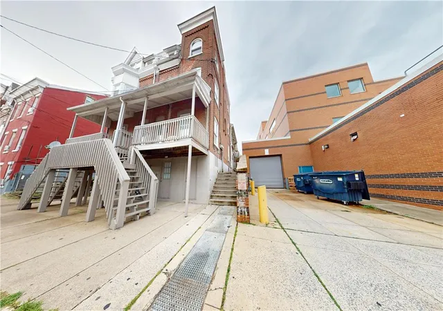 Photo 3 of Sale Pending at 529 N 2nd Street, Allentown, PA 18102 | MLS# 782660 | Listing updated on 2026-09-29