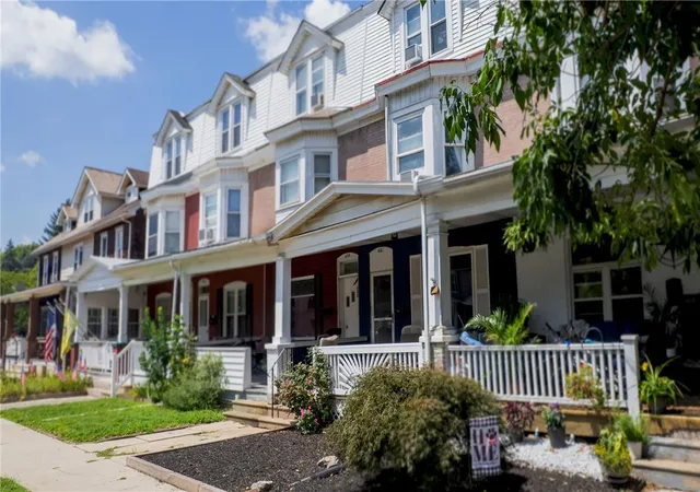 Photo 2 of Sale Pending at 441 Franklin Ave, Palmerton, PA 18071 | MLS# 782646 | Listing updated on 2026-09-06