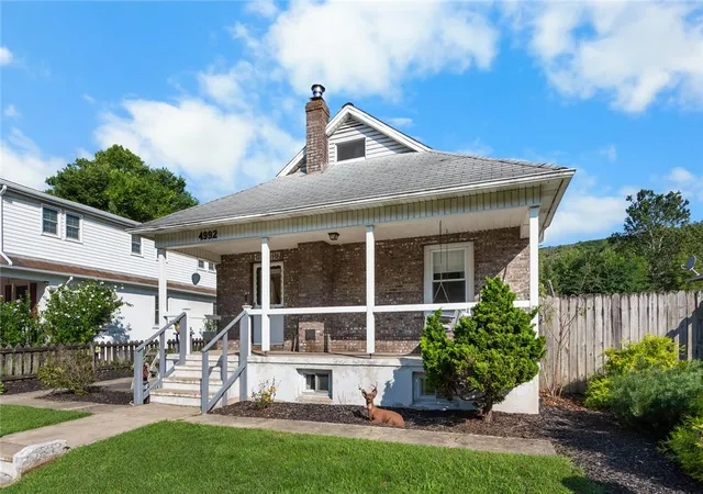 Photo 1 of Single family home for sale at 4992 Lehigh Rd, Easton, PA 18040 | MLS# 782594 | Listing updated on 2026-10-02