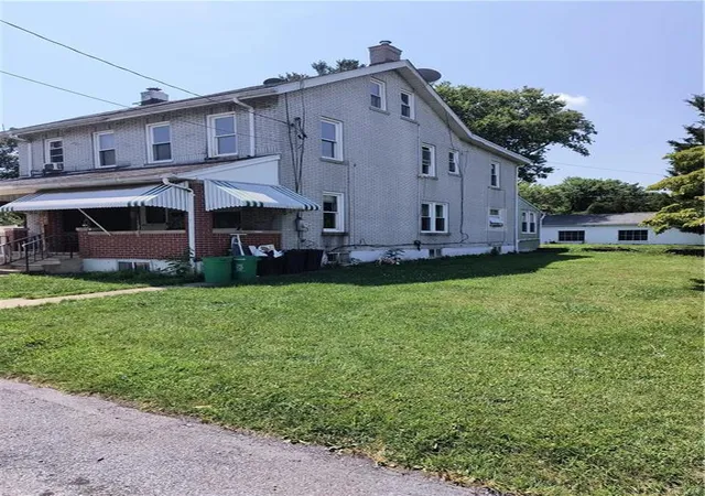 Photo 2 of Single family home for sale at 226 N Graham St, Allentown, PA 18109 | MLS# 780218 | Listing updated on 2026-08-31