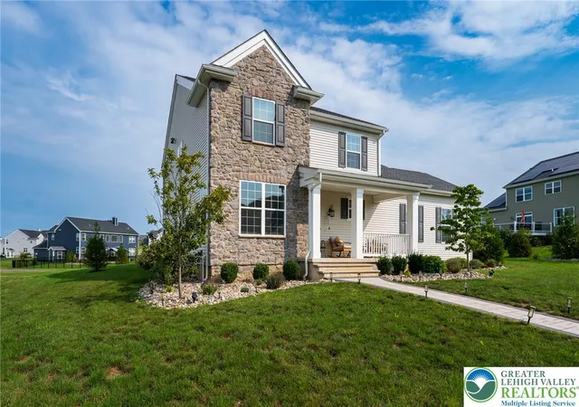 Photo 3 of Sale Pending at 2877 Binney Ct, Forks Twp, PA 18040 | MLS# 782801 | Listing updated on 2026-09-04