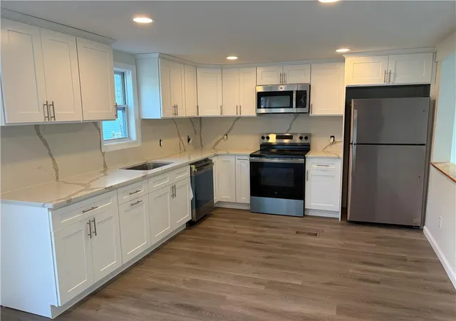 Photo 2 of Manufactured home for sale at 67 Ahern Dr, Mount Bethel, PA 18343 | MLS# 782815 | Listing updated on 2026-09-06