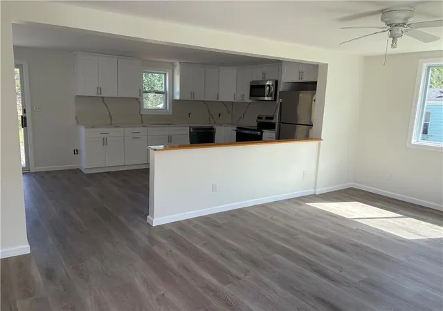 Photo 3 of Manufactured home for sale at 67 Ahern Dr, Mount Bethel, PA 18343 | MLS# 782815 | Listing updated on 2026-09-06