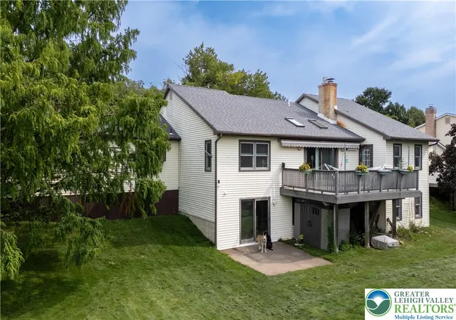 Photo 2 of Sale Pending at 8138 Pheasant Run, Fogelsville, PA 18051 | MLS# 782983 | Listing updated on 2026-09-25