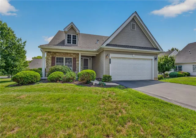 Photo 2 of Sale Pending at 51 Glenmoor Cir N, Easton, PA 18045 | MLS# 782802 | Listing updated on 2026-08-30