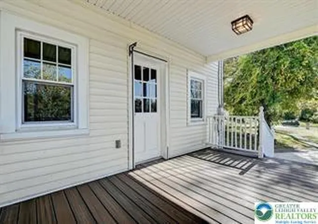 Photo 4 of Sale Pending at 3331 Walnut St, Bethlehem, PA 18020 | MLS# 783047 | Listing updated on 2026-10-20