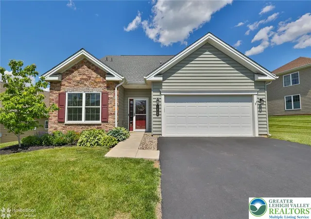 Single family home for sale at 5424 Traditions, Upper Saucon Twp, PA 18036 | MLS# 783064