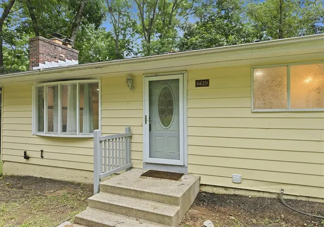 Photo 2 of Single family home for sale at 6619 Delilah Rd, East Stroudsburg, PA 18302 | MLS# 783056 | Listing updated on 2026-09-21