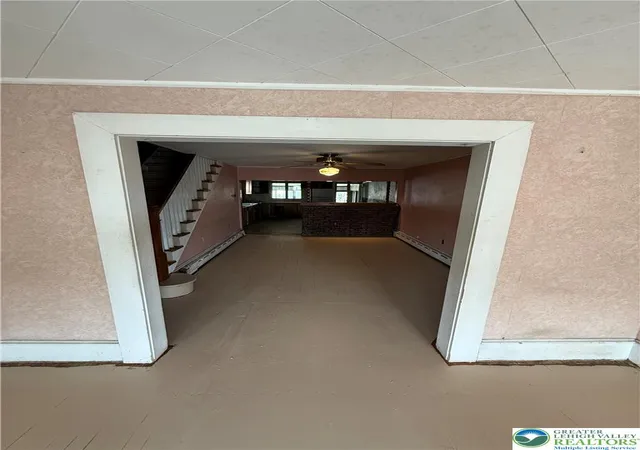 Photo 3 of Single family home for sale at 410 Jones St, Minersville, PA 17954 | MLS# 783086 | Listing updated on 2026-09-28