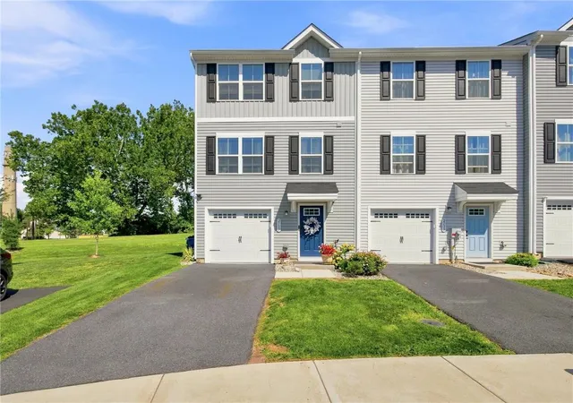 Photo 2 of Sale Pending at 2133 Cross Country Rd, Northampton, PA 18067 | MLS# 783111 | Listing updated on 2026-09-12