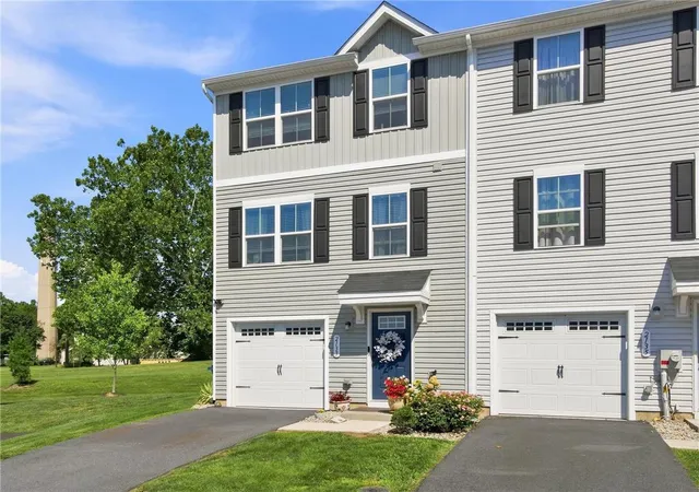 Photo 3 of Sale Pending at 2133 Cross Country Rd, Northampton, PA 18067 | MLS# 783111 | Listing updated on 2026-09-12