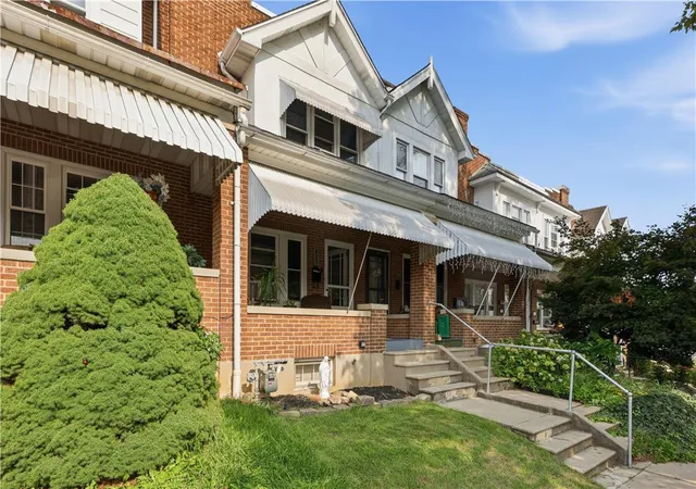 Photo 1 of Sale Pending at 623 Saint Elmo St, Allentown, PA 18104 | MLS# 782895 | Listing updated on 2026-09-07
