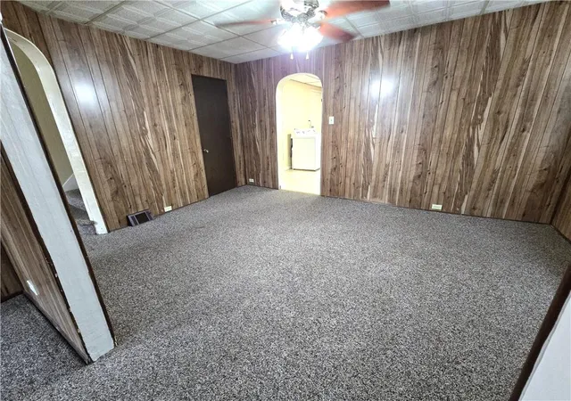 Photo 3 of Sale Pending at 1215 Bushkill St, Easton, PA 18042 | MLS# 782373 | Listing updated on 2026-09-07