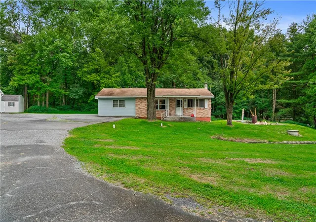 Photo 1 of Single family home for sale at 1350 Spring Dr, Lehigh Twp, PA 18088 | MLS# 782683 | Listing updated on 2026-10-05