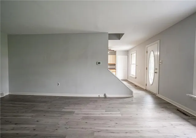 Photo 4 of Townhouse for sale at 806 Whitpain Hills, Whitpain Twp, PA 19422 | MLS# 782974 | Listing updated on 2026-09-22