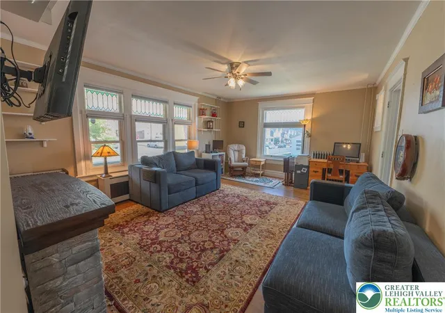Photo 3 of Single family home for sale at 302 N 5th St, Emmaus Boro, PA 18049 | MLS# 782948 | Listing updated on 2026-09-28