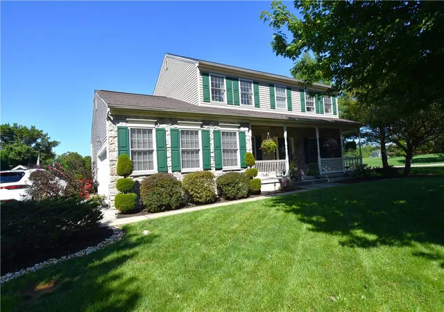 Photo 1 of Sale Pending at 1545 Steeplechase Dr, Easton, PA 18040 | MLS# 783163 | Listing updated on 2026-09-02