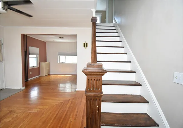 Photo 3 of Sale Pending at 860 Cattell St, Easton, PA 18042 | MLS# 783273 | Listing updated on 2026-09-11