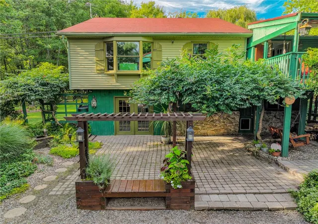 Photo 1 of Sale Pending at 364 W Mountain Rd, Bushkill Twp, PA 18091 | MLS# 783310 | Listing updated on 2026-09-09