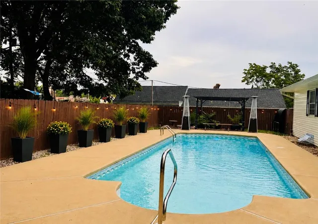 Photo 3 of Single family home for sale at 1432 Greenview, Bethlehem City, PA 18018 | MLS# 783365 | Listing updated on 2026-08-31