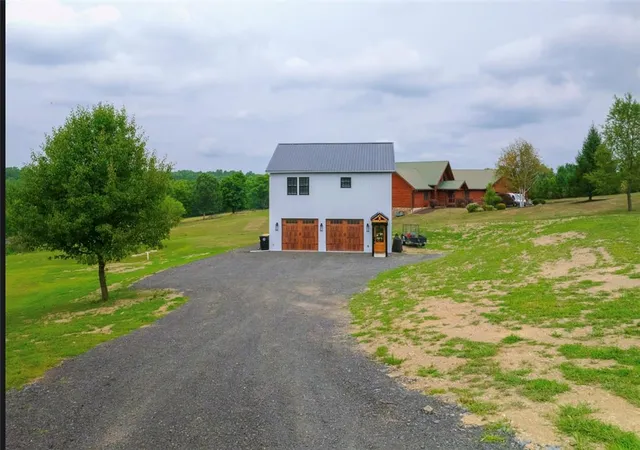 Photo 1 of Sale Pending at 360 Sunset Dr, Upper Mt Bethel Twp, PA 18013 | MLS# 783347 | Listing updated on 2026-09-06