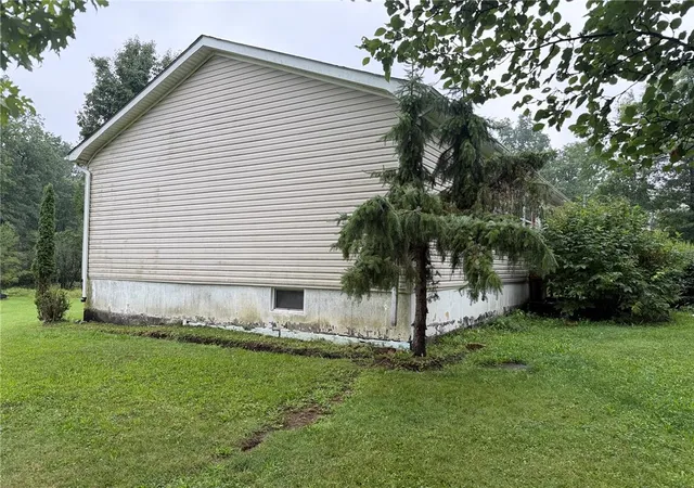 Photo 2 of Manufactured home for sale at 432 Old Allentown, Bushkill Twp, PA 18091 | MLS# 783399 | Listing updated on 2026-08-31