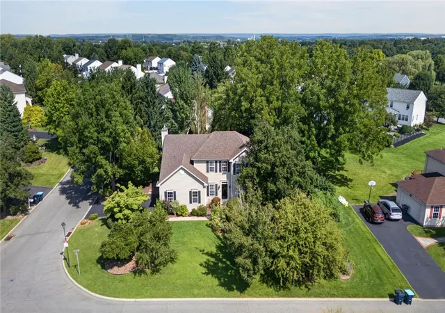 Photo 2 of Sale Pending at 4720 Janet Ln, Hanover Twp, PA 18017 | MLS# 783332 | Listing updated on 2026-09-03