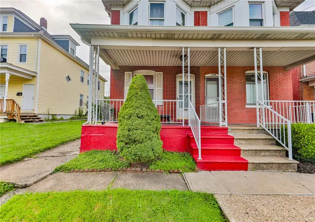 Photo 3 of Sale Pending at 2304 Butler St, Easton, PA 18042 | MLS# 782738 | Listing updated on 2026-09-02