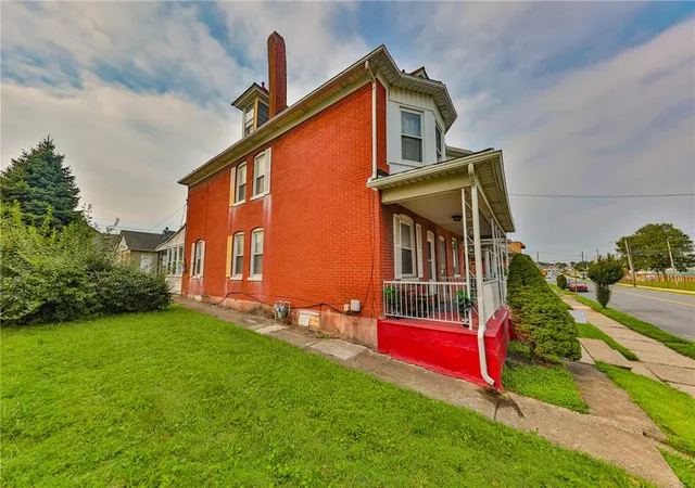 Photo 4 of Sale Pending at 2304 Butler St, Easton, PA 18042 | MLS# 782738 | Listing updated on 2026-09-02