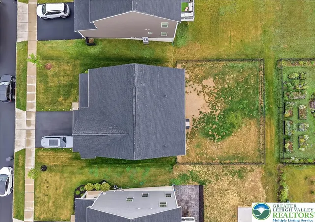Photo 49 of Single family home for sale at 817 Hendon Ln, North Catasauqua Bor, PA 18032 | MLS# 783411 | Listing updated on 2026-09-21
