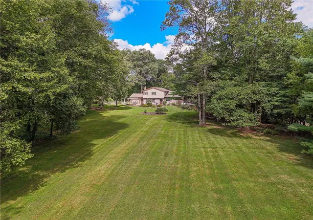 Photo 3 of Sale Pending at 1820 Flint Hill Rd, Upper Saucon Twp, PA 18036 | MLS# 783345 | Listing updated on 2026-09-25
