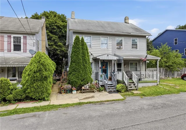 Photo 1 of Multi family home for sale at 439 S Walnut St, Slatington Boro, PA 18080 | MLS# 783364 | Listing updated on 2026-09-18