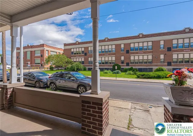 Photo 3 of Sale Pending at 924 S 8Th St, Allentown City, PA 18103 | MLS# 783403 | Listing updated on 2026-09-08