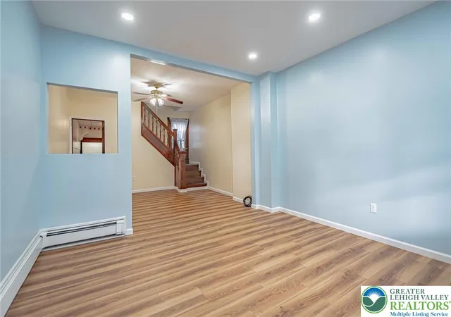 Photo 4 of Sale Pending at 924 S 8Th St, Allentown City, PA 18103 | MLS# 783403 | Listing updated on 2026-09-08