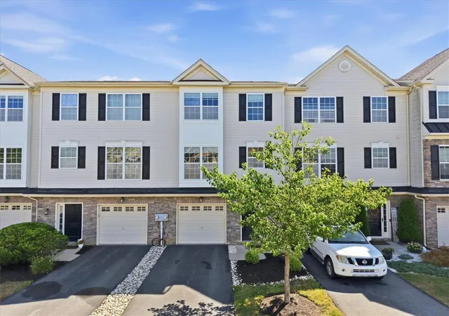 Photo 1 of Sale Pending at 2624 Gila Dr, Easton, PA 18040 | MLS# 783421 | Listing updated on 2026-09-22