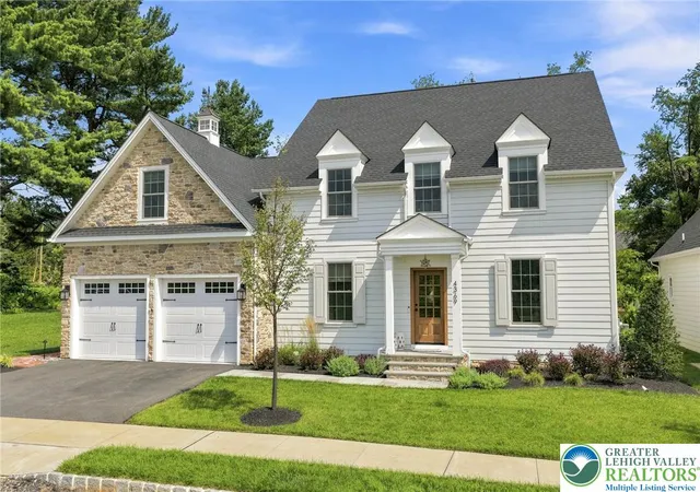 Photo 2 of Single family home for sale at 4369 Stonebridge Dr, Upper Saucon Twp, PA 18015 | MLS# 782963 | Listing updated on 2026-08-31