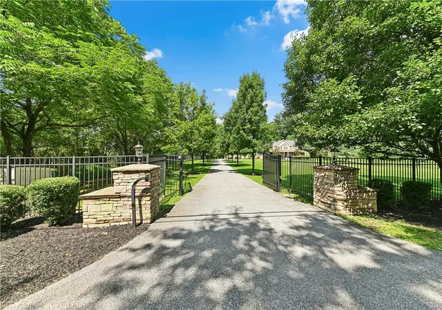Photo 3 of Sale Pending at 284 Walker Rd, Longswamp Twp, PA 18062 | MLS# 783466 | Listing updated on 2026-10-05