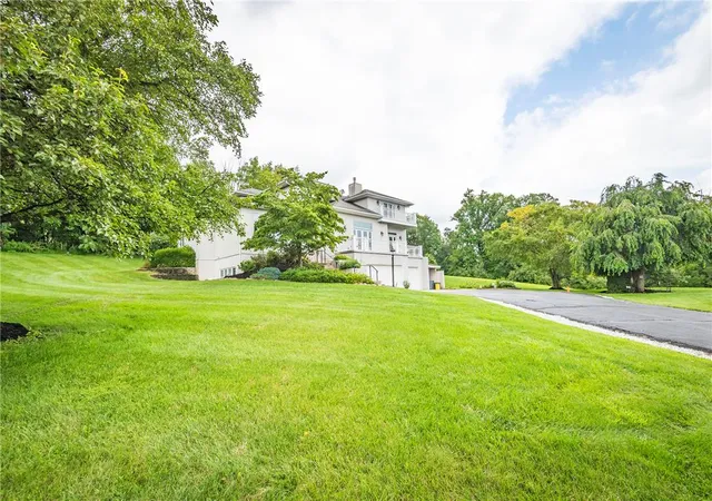 Photo 4 of Single family home for sale at 2074 Lower South Main St, Washington Twp, PA 18013 | MLS# 783474 | Listing updated on 2026-09-06