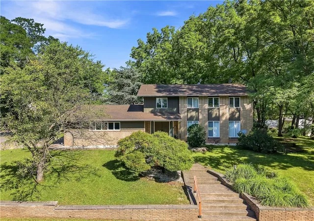 Photo 1 of Single family home for sale at 2421 W Greenleaf, Allentown City, PA 18104 | MLS# 783004 | Listing updated on 2026-08-30