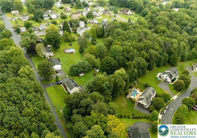 Photo 3 of Sale Pending at 1148 Verona Dr, Plainfield Twp, PA 18072 | MLS# 783534 | Listing updated on 2026-09-30