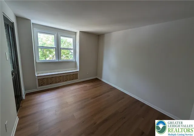Photo 4 of Sale Pending at 2055 Baker Dr, Allentown City, PA 18103 | MLS# 783410 | Listing updated on 2026-09-15
