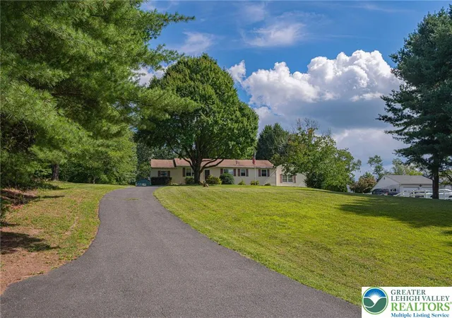 Photo 2 of Single family home for sale at 2034 Wind Hill Rd, Lower Milford Twp, PA 18036 | MLS# 783467 | Listing updated on 2026-08-30