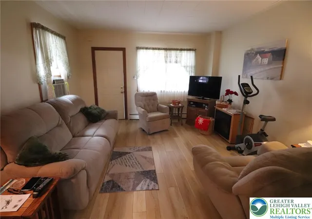 Photo 5 of Single family home for sale at 133 N 2Nd St, Coplay Boro, PA 18037 | MLS# 783503 | Listing updated on 2026-08-31