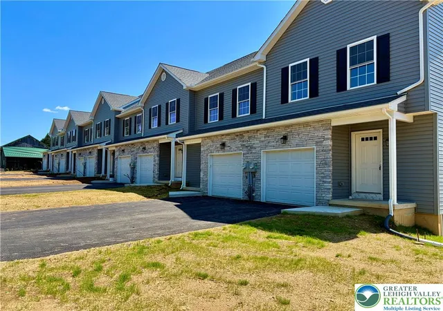 Photo 1 of Townhouse for sale at 3876 E Grant St, Washington Twp, PA 18080 | MLS# 783457 | Listing updated on 2026-10-01