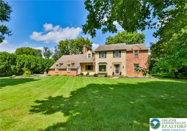 Photo 2 of Sale Pending at 710 Wedgewood Rd, Bethlehem City, PA 18017 | MLS# 783559 | Listing updated on 2026-09-25