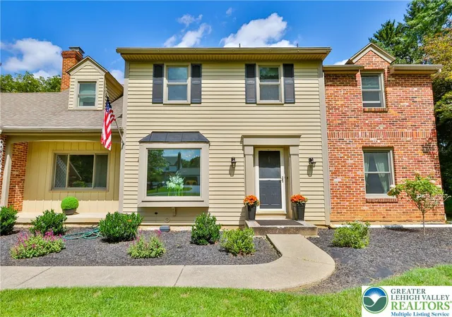 Photo 3 of Sale Pending at 710 Wedgewood Rd, Bethlehem City, PA 18017 | MLS# 783559 | Listing updated on 2026-09-25