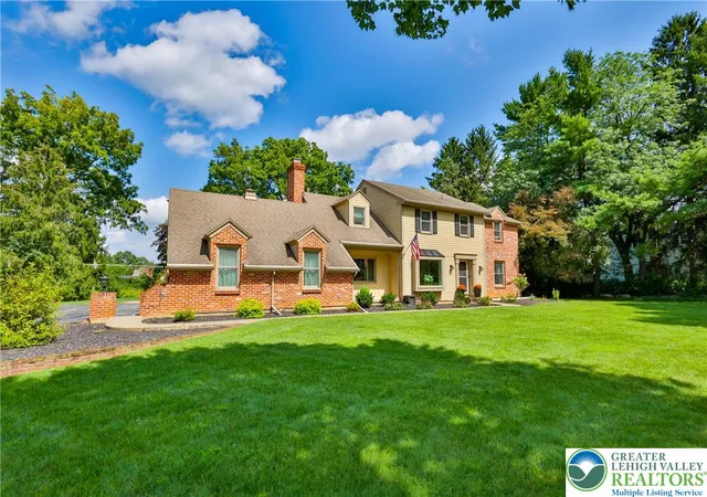 Photo 3 of Sale Pending at 710 Wedgewood Rd, Bethlehem City, PA 18017 | MLS# 783559 | Listing updated on 2026-09-25