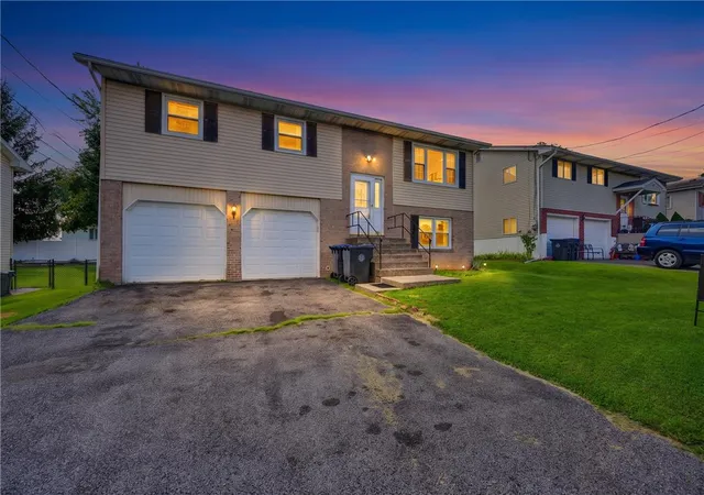 Photo 1 of Single family home for sale at 1732 Maumee Ave, Allentown City, PA 18103 | MLS# 783592 | Listing updated on 2026-08-30