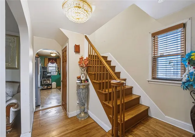 Photo 4 of Single family home for sale at 505 5Th St, Whitehall Twp, PA 18052 | MLS# 783597 | Listing updated on 2026-09-15